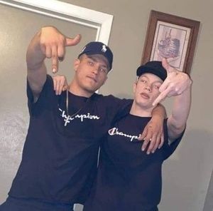 Meet your Posher, Robert